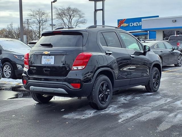 Used 2019 Chevrolet Trax LT with VIN KL7CJPSB0KB823484 for sale in Wayne, MI