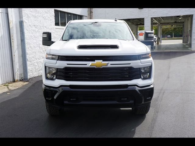 2026 Chevrolet Silverado 2500 HD Custom - Photo 17