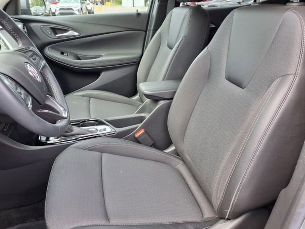 Used 2023 Buick Encore GX Preferred SUV