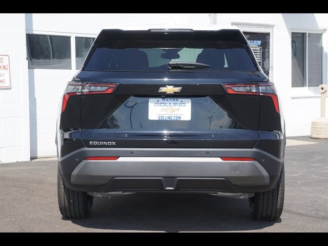 2027 Chevrolet Equinox LT - Photo 19
