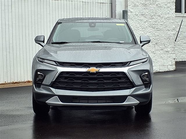 2026 Chevrolet Blazer 2LT photo 3