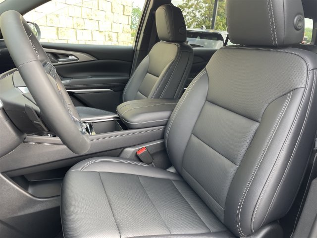 New 2027 Chevrolet Traverse LT SUV
