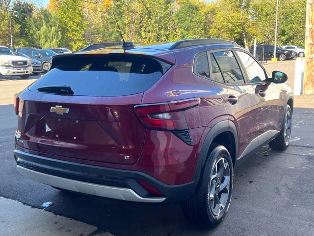 Used 2024 Chevrolet Trax LT SUV