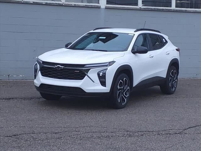 2025 Chevrolet Trax RS's photo