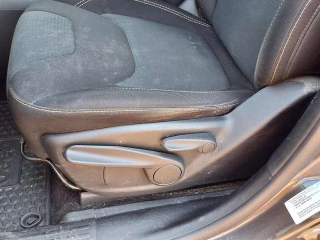 Used 2016 Jeep Cherokee Latitude SUV