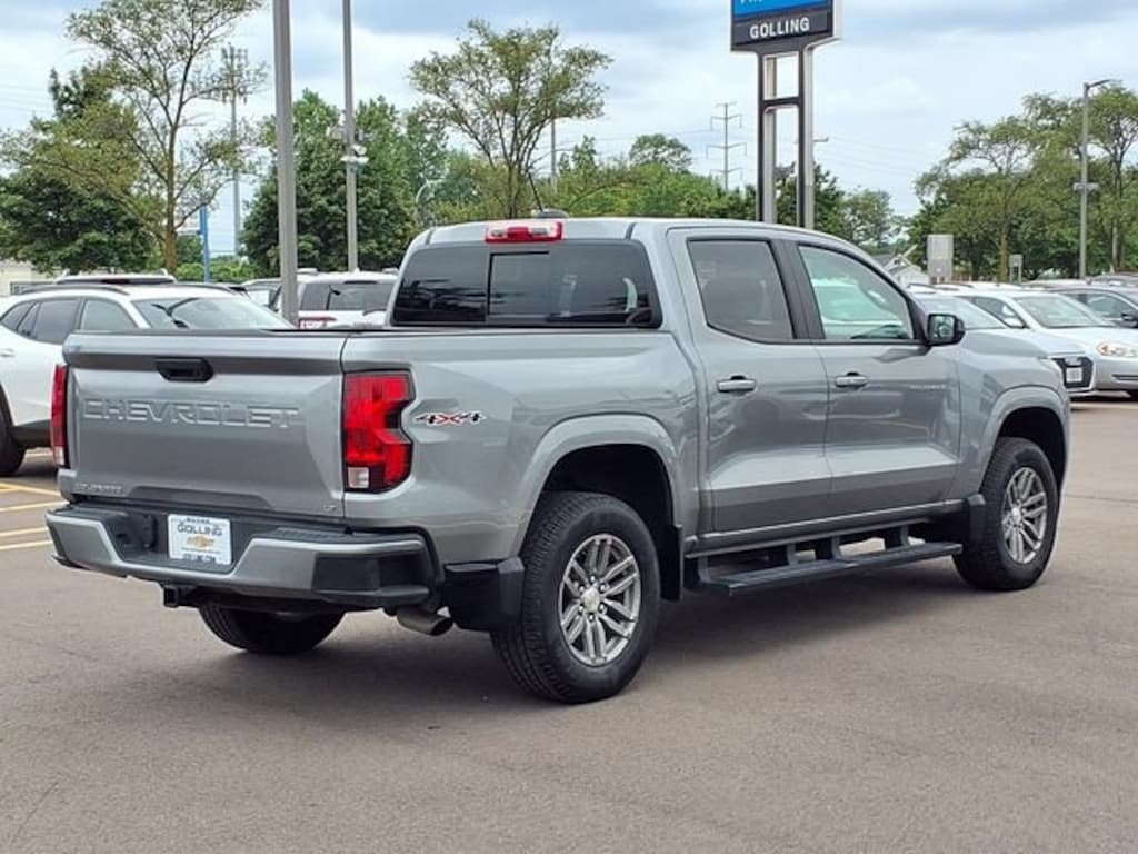 Used 2024 Chevrolet Colorado LT Truck Crew Cab