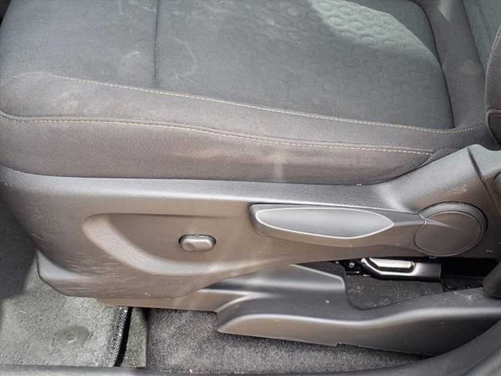 Used 2022 Chevrolet Trax LS SUV