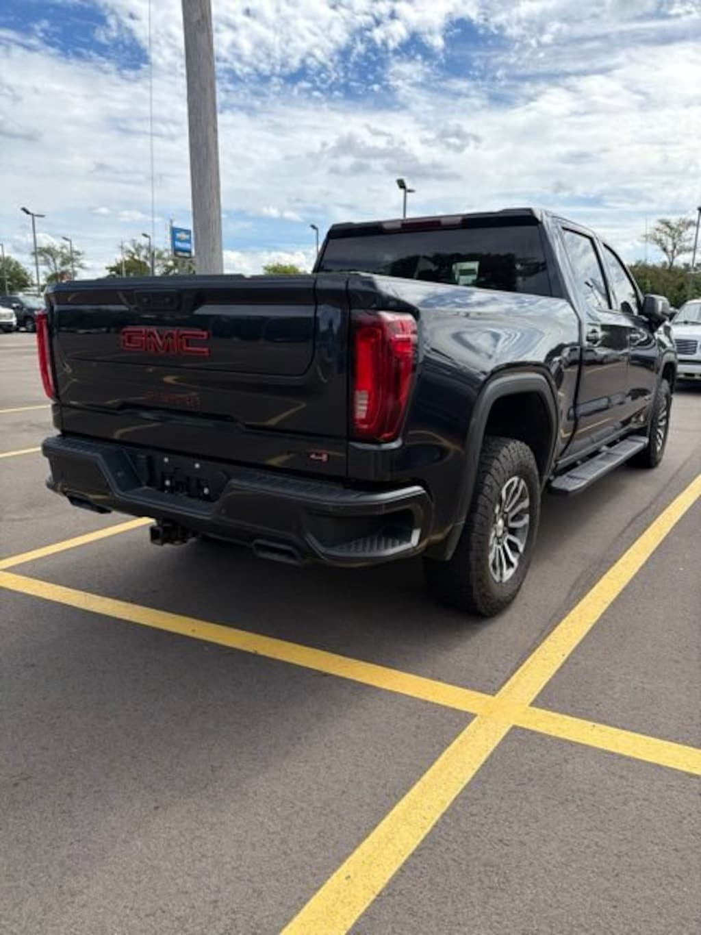 Used 2023 GMC Sierra 1500 AT4 Truck Crew Cab