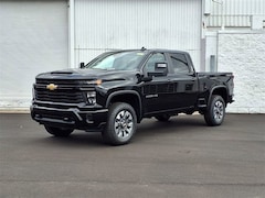 2026 Chevrolet Silverado 2500 HD Custom Truck