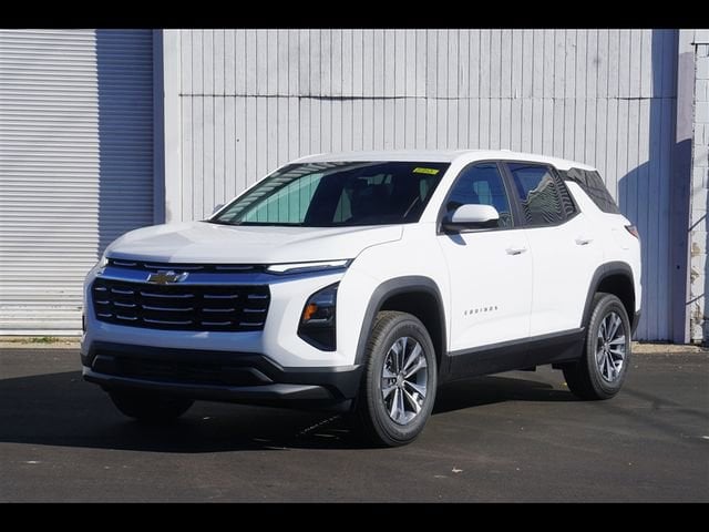 2026 Chevrolet Equinox LT's photo