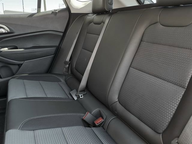 2026 Chevrolet Trax LT - Photo 7