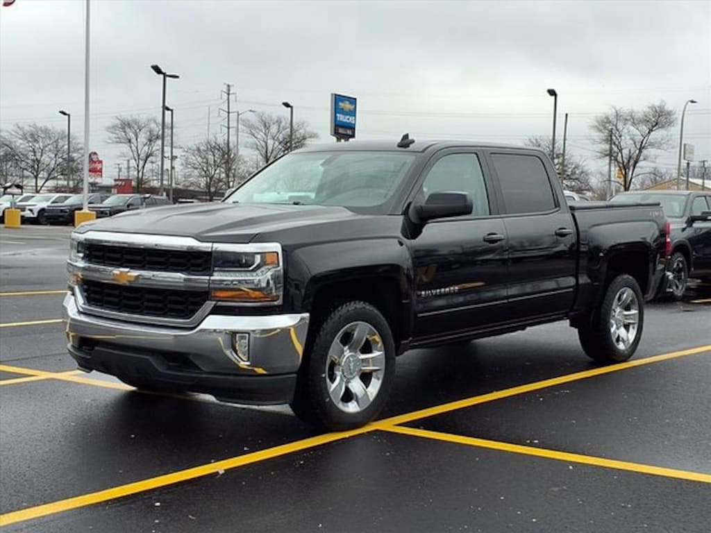 Used 2018 Chevrolet Silverado 1500 LT Truck Crew Cab