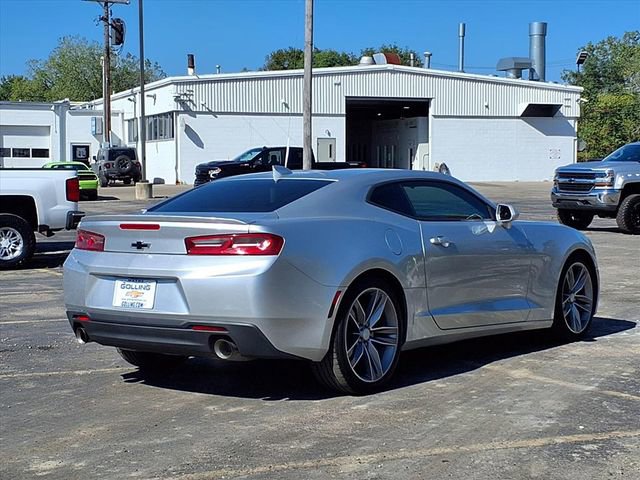 2018 Chevrolet Camaro 1LS 1LT photo 2