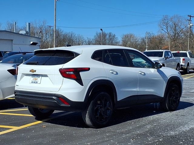 Used 2024 Chevrolet Trax LS with VIN KL77LFE21RC193559 for sale in Wayne, MI