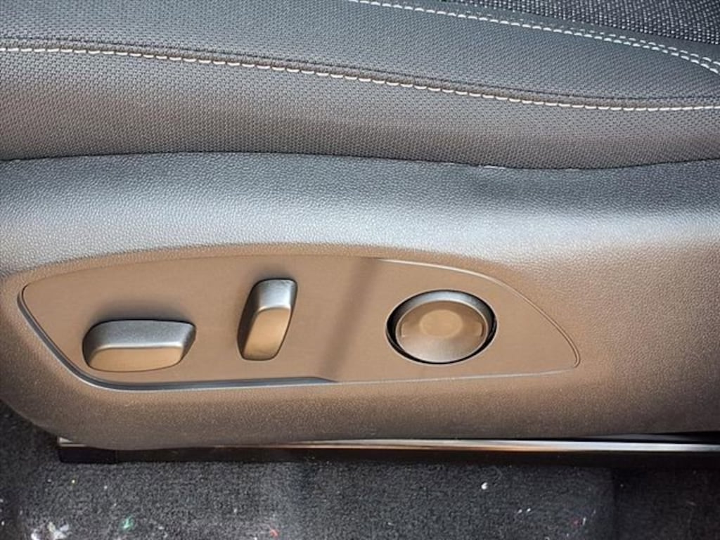 New 2026 Chevrolet Traverse LT SUV