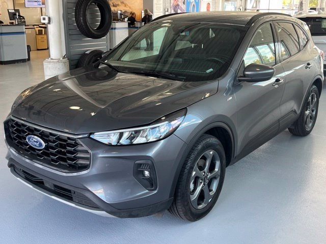 2025 Ford Escape ST-Line Select