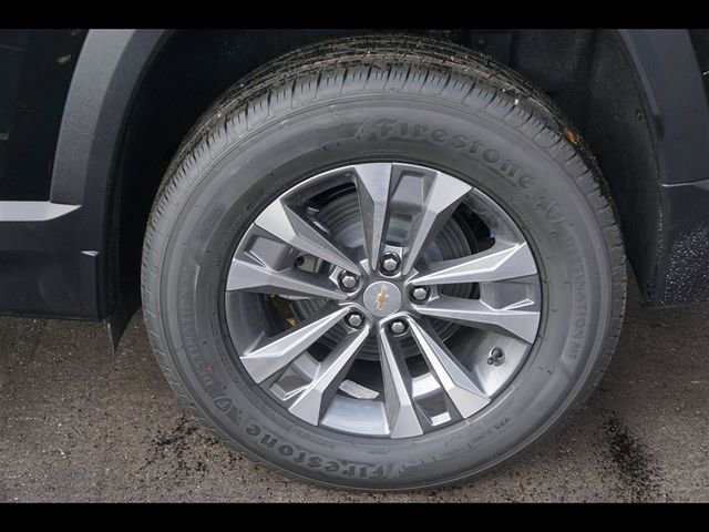 2026 Chevrolet Equinox LT photo 4