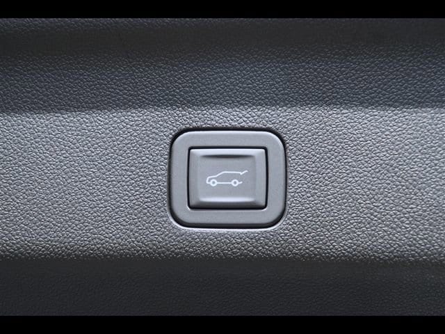 2026 Chevrolet Tahoe High Country - Photo 22