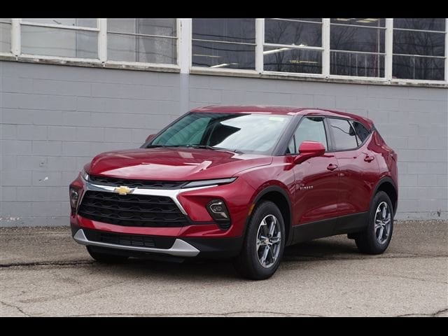 2025 Chevrolet Blazer 2LT's photo