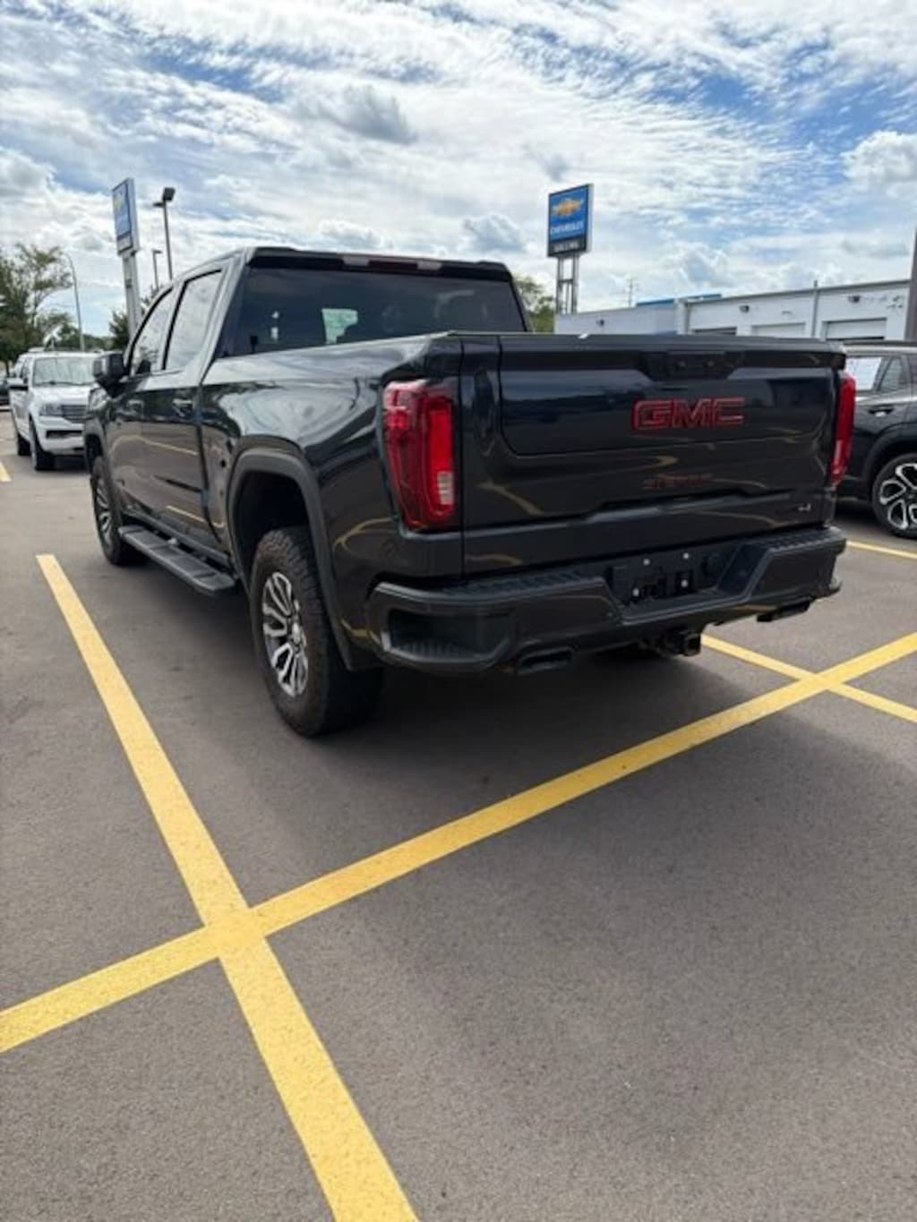 Used 2023 GMC Sierra 1500 AT4 Truck Crew Cab