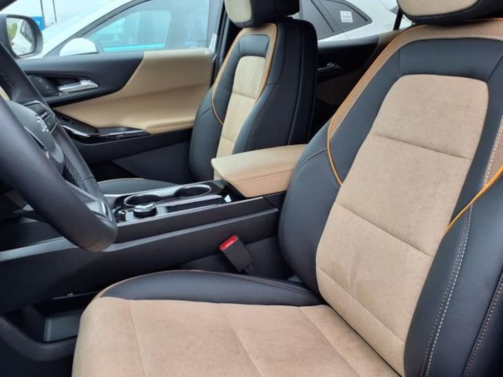 New 2026 Chevrolet Equinox Activ SUV