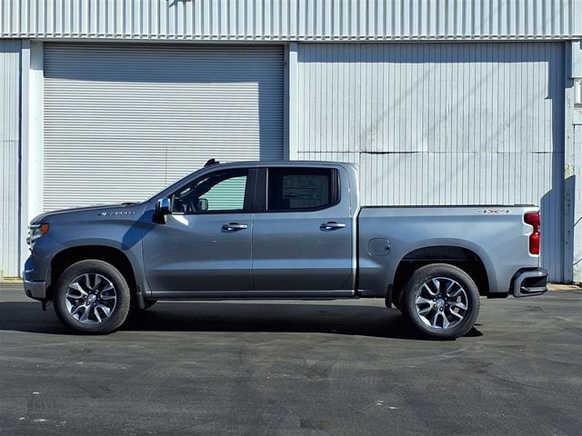 2026 Chevrolet Silverado 1500 LT photo 2