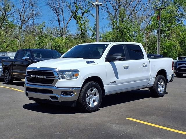 2021 RAM 1500 Big Horn/Lone Star 4x4 Crew Cab 5'7's photo