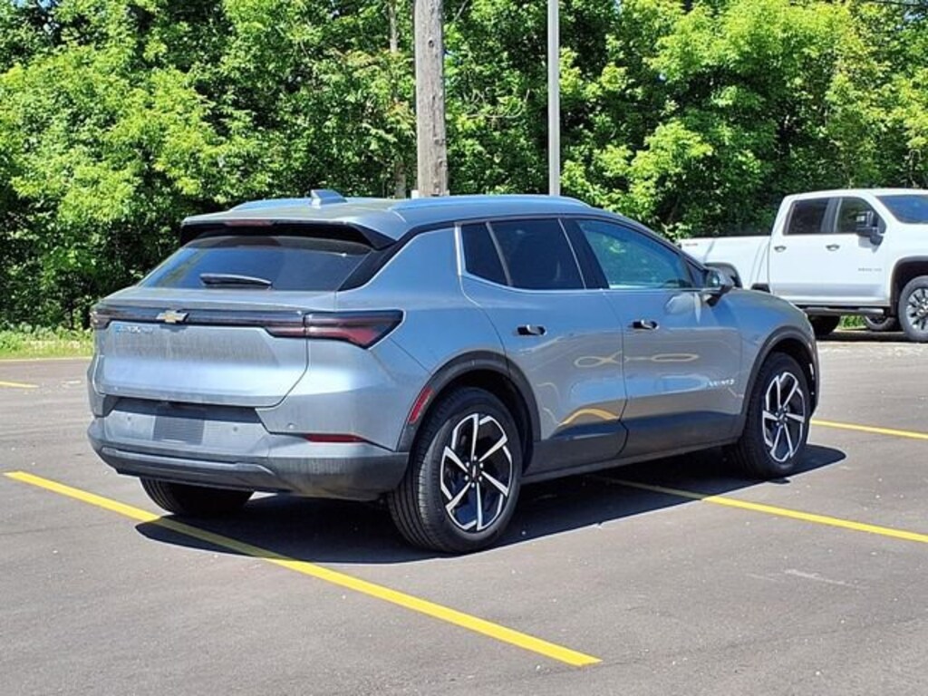 New 2026 Chevrolet Equinox EV LT SUV