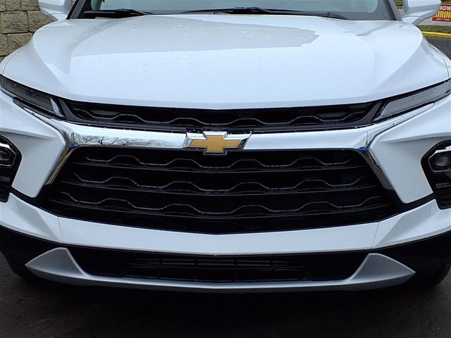 2026 Chevrolet Blazer 2LT photo 3