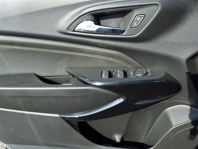2026 Chevrolet Trax LT - Photo 15