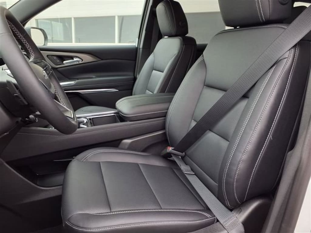 New 2026 Chevrolet Traverse LT SUV