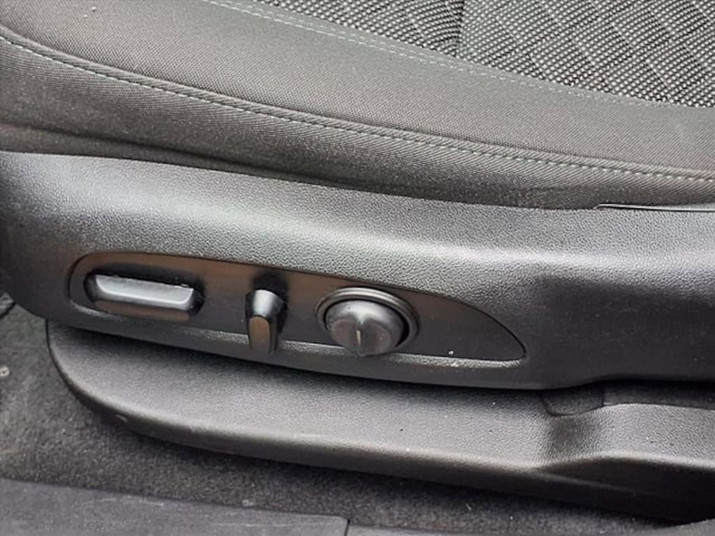 Used 2021 Chevrolet Blazer LT SUV