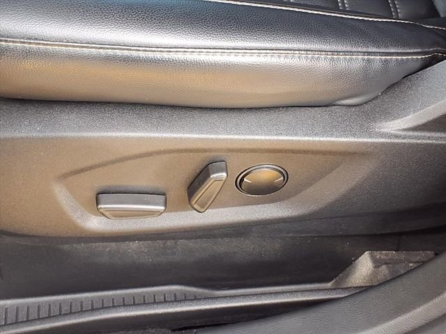 2023 Ford Edge SEL photo 4