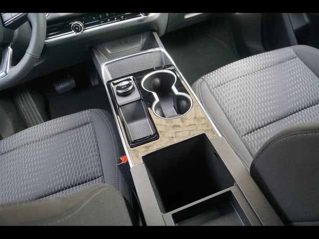 2026 Chevrolet Equinox LT - Photo 11