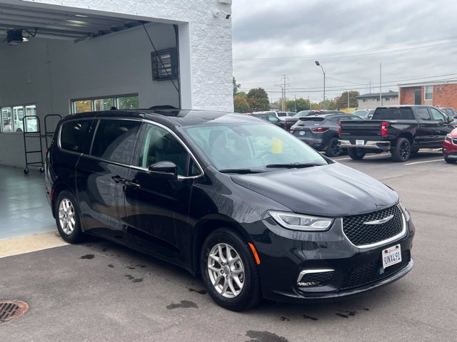 Used 2024 Chrysler Pacifica Touring L Van Passenger Van