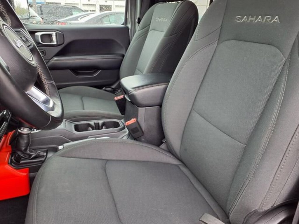 Used 2018 Jeep Wrangler Unlimited Sahara SUV