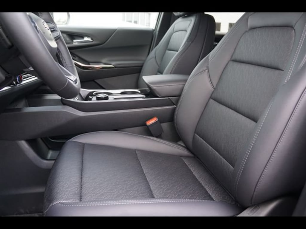 New 2027 Chevrolet Equinox LT SUV