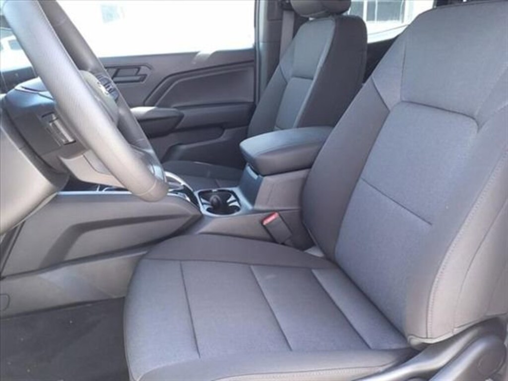 New 2025 Chevrolet Colorado WT/LT Truck