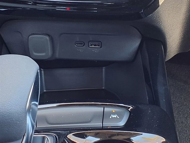 2026 Chevrolet Trax LT - Photo 10