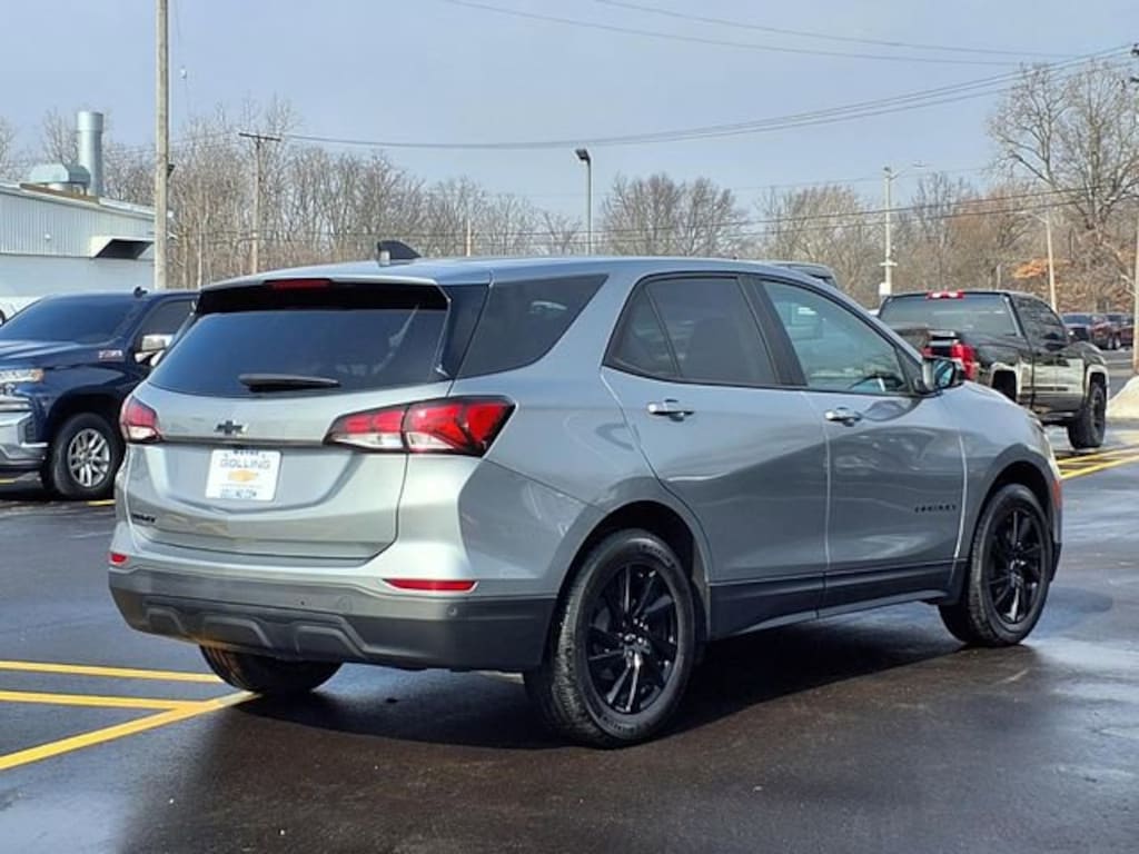 Used 2024 Chevrolet Equinox LS SUV