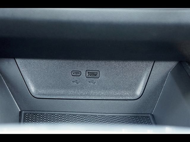 2026 Chevrolet Equinox LT - Photo 11