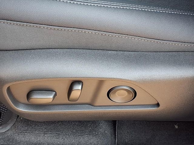 2026 Chevrolet Equinox LT photo 3