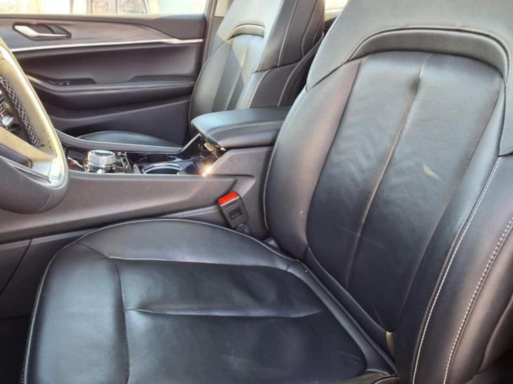 Used 2022 Jeep Grand Cherokee 4xe Limited 4x4 SUV