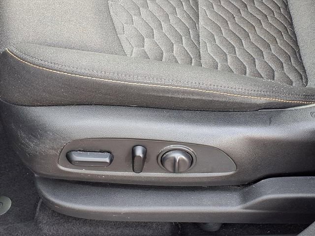 2020 Chevrolet Equinox LT photo 4