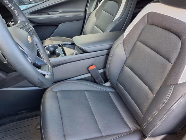 Used 2026 Chevrolet Blazer EV LT with VIN 3GNKDARM3TS106794 for sale in Wayne, MI