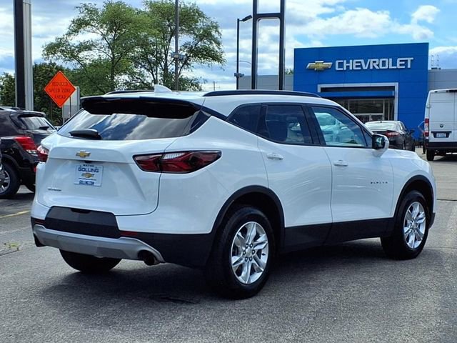 2022 Chevrolet Blazer 2LT photo 2