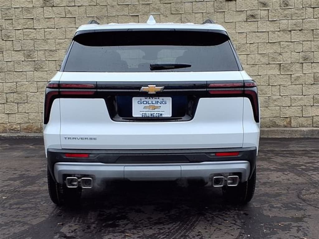 New 2026 Chevrolet Traverse LT SUV
