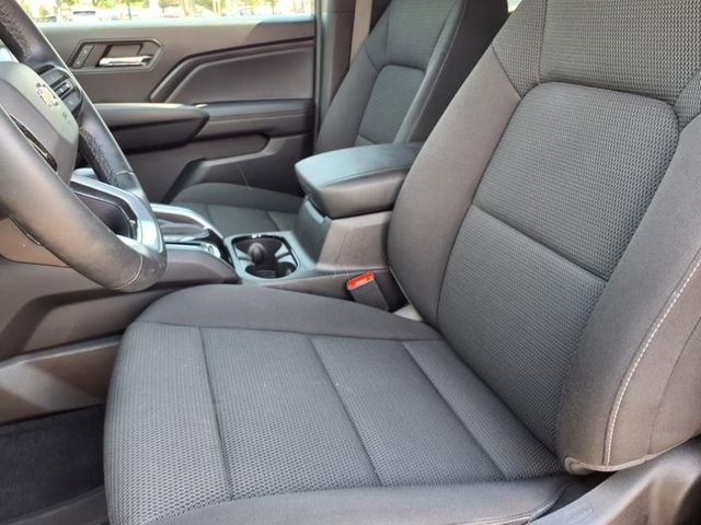 2023 Chevrolet Colorado LT photo 3