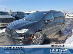 2026 Chrysler Pacifica SELECT Passenger Van