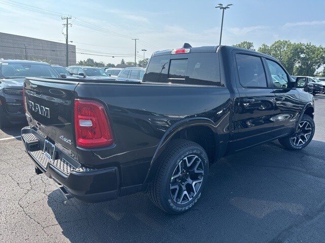 2026 Ram 1500 Laramie photo 4